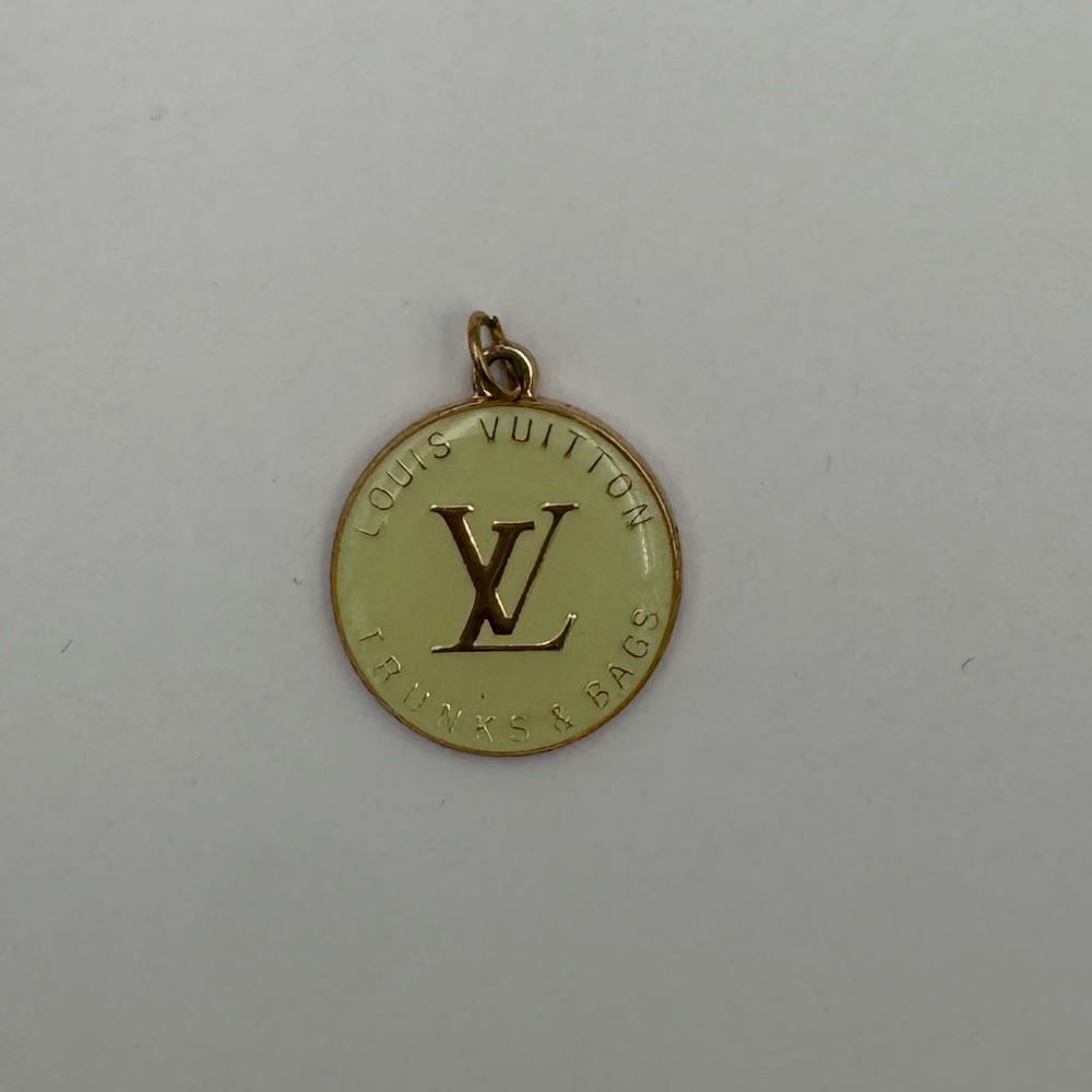 Louis Vuitton Pendant